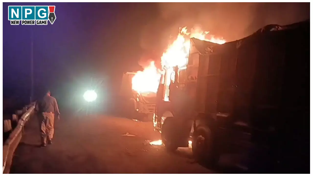 Korba Road Accident: ट्रक ने स्कूटी सवार नाबालिग को कुचला, गुस्साई भीड़ ने दो वाहनों को जलाया, पुलिस पर पत्थर भी फेंके