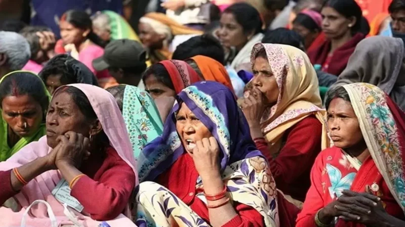 LADLI BEHNA YOJANA: लाडली बहनों को मिला नए साल में बड़ा झटका, अब 1.63 लाख  महिलाओं को नहीं मिलेगा योजना का लाभ, जानें वजह…