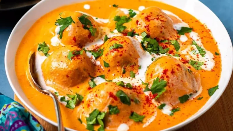 Easy Malai Kofta Recipe: इस आसान रेसिपी के साथ घर पर बनाइए रेस्टोरेंट स्टाइल मलाई कोफ्ता करी, छक कर खाएंगे सब खाना…