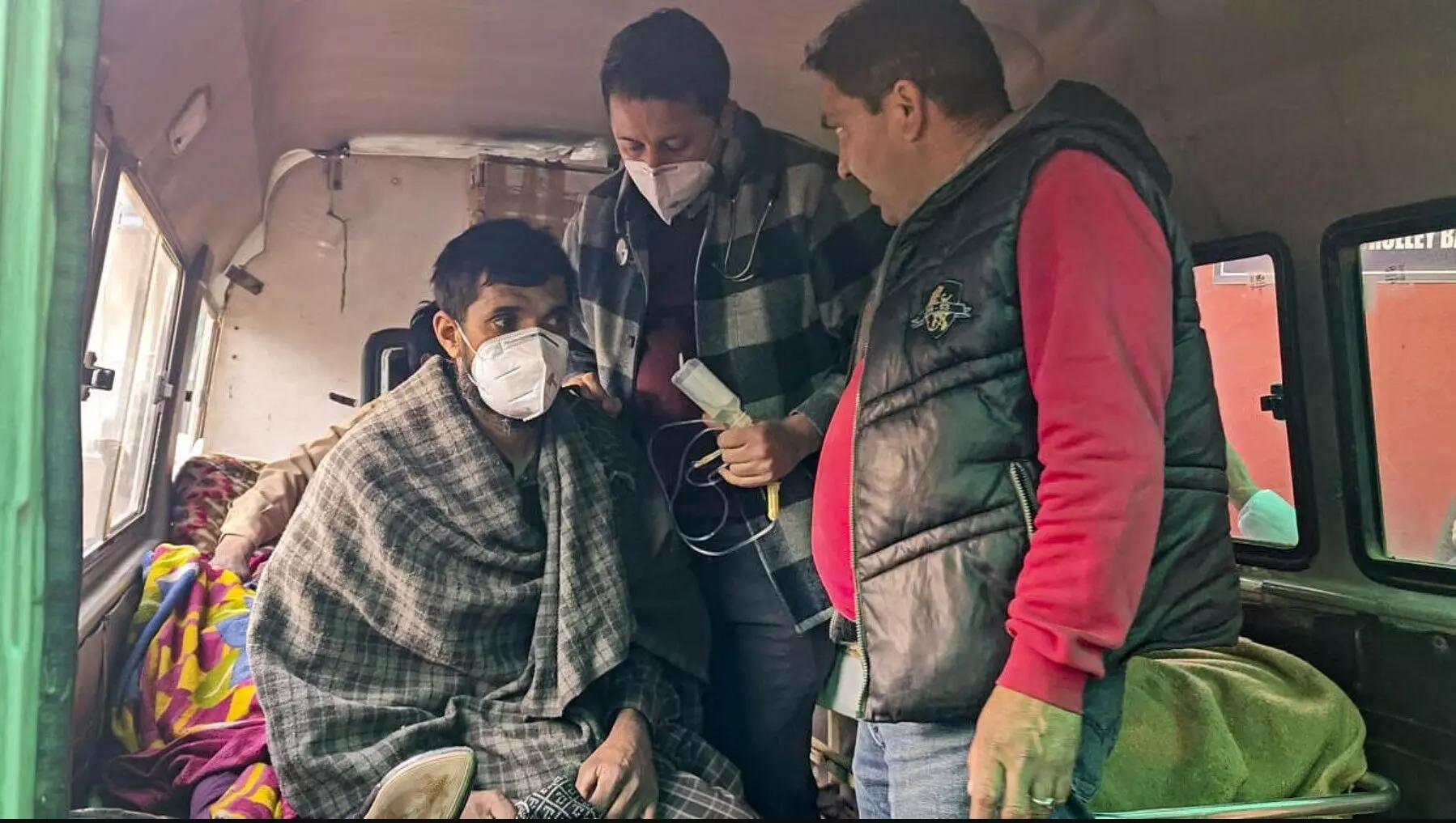 Rajouri mystery deaths: जम्मू-कश्मीर में रहस्यमयी बीमारी से 17 मौतें, 4 नए मरीज मिले, गांव अब कंटेनमेंट जोन