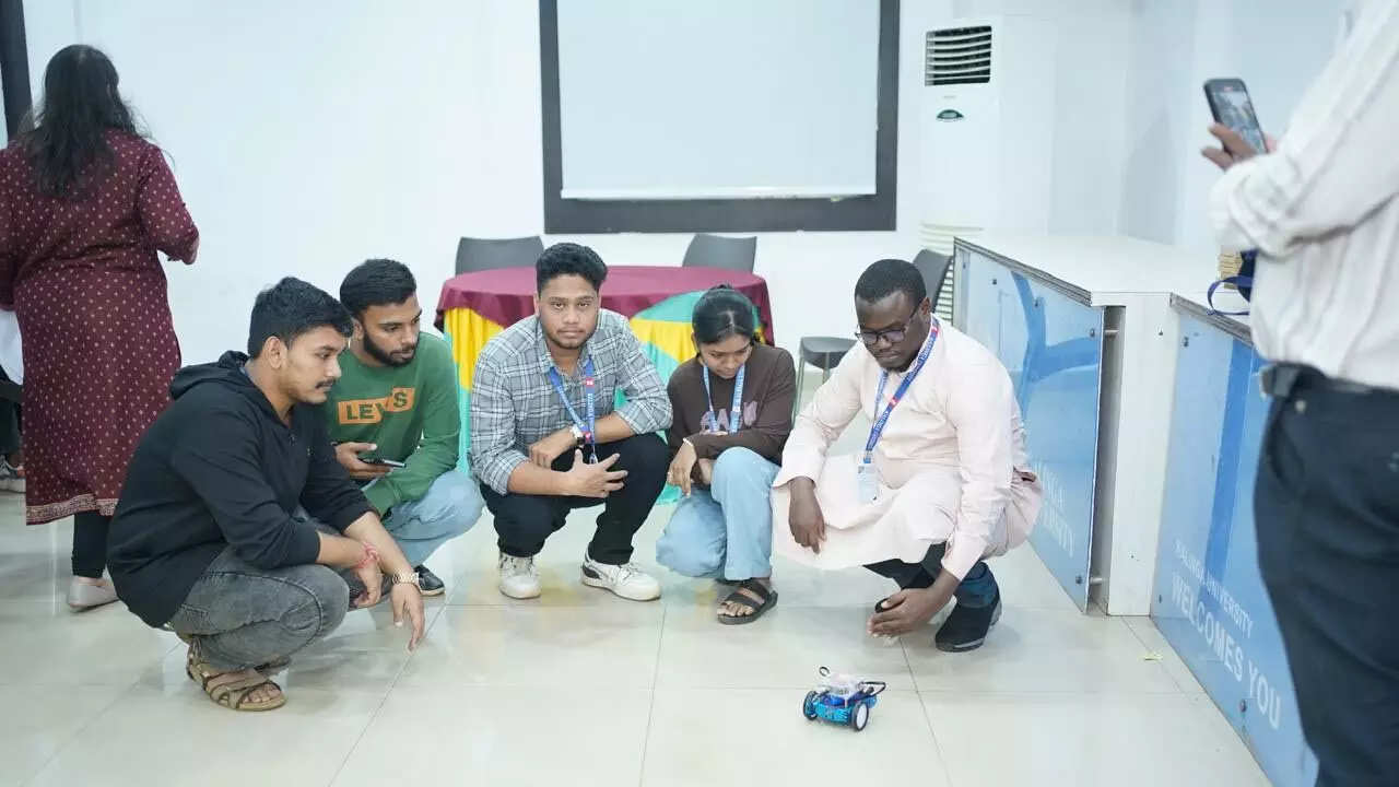 IEEE Kalinga University: 'पाइथन, कोडिंग और रोबोटिक्स' पर एक दिवसीय हैंड्स-ऑन प्रशिक्षण…