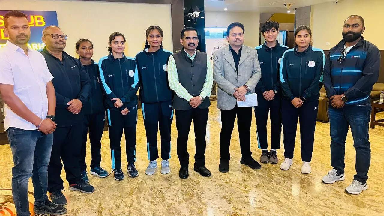 38th National Games: तलवारबाजी में छत्तीसगढ़ की खिलाड़ी ने जीता पदक, प्रदेश फेंसिंग एसोसियेशन के अध्यक्ष एस प्रकाश ने दी शुभकामनाएं…