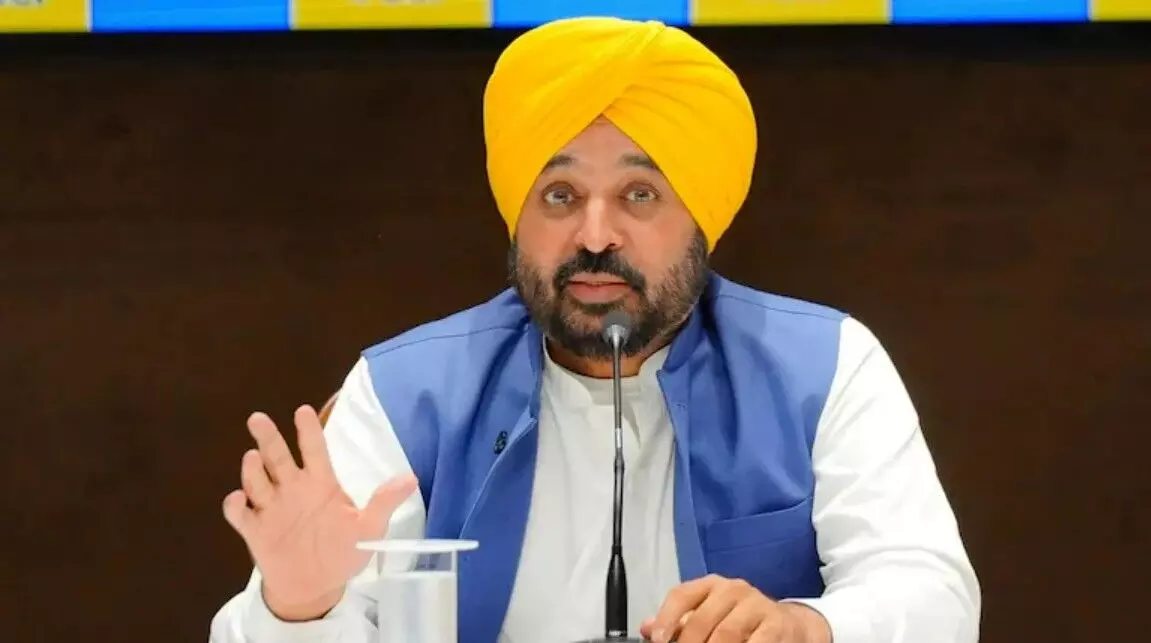 Bhagwant Mann Delhi News: AAP का आरोप- पंजाब CM भगवंत मान के घर पर चुनाव आयोग की रेड, EC ने किया इनकार