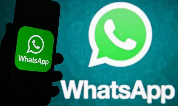 WhatsApp Chat Theme Feature: व्हाट्सऐप का धमाका नया चैट थीम फीचर: अब दोस्त, गर्लफ्रेंड-बॉयफ्रेंड और बॉस के लिए अलग-अलग लगा सकेंगे थीम, जानिए…