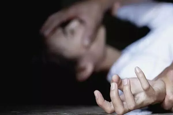 Bhilai News: भिलाई में गैंगरेप पीड़िता ने खुदकुशी: लड़की के मोबाइल से मिला ऑडियो…सुसाइड नोट में लिखा…