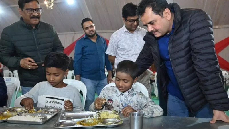 CG News: मुख्यमंत्री विष्णुदेव 13 को महाकुंभ स्नान के लिए जाएंगे: CM के सचिव दयानंद ने प्रयागराज में छत्तीसगढ़ पवेलियन का किया निरीक्षण