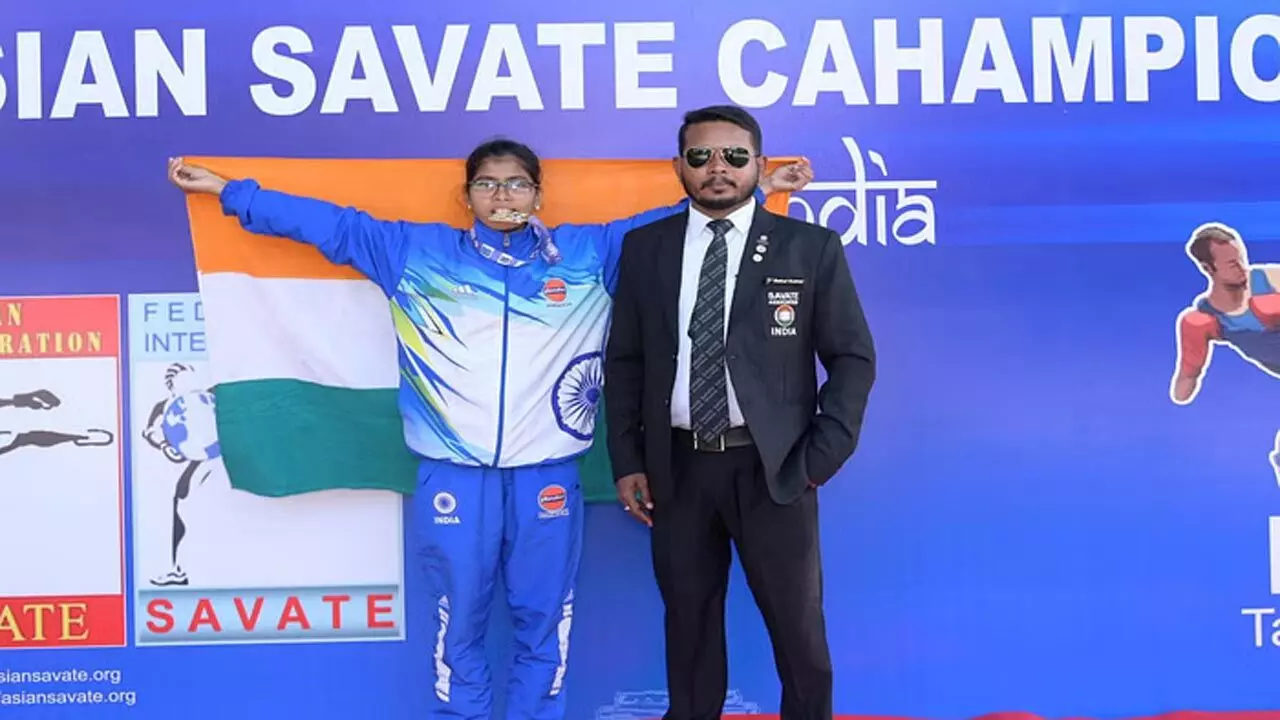 French Boxing Championship Delhi: उपासना ने फ्रेंच बॉक्सिंग चैंपियनशिप में जीता गोल्ड मेडल, स्वर्ण जीतने वाली पहली एशियाई खिलाड़ी बनी