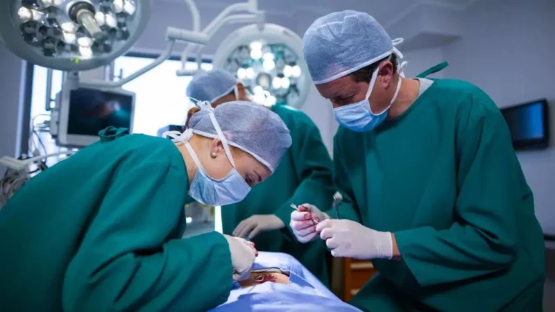 Man with 5 Kidneys: शरीर एक किडनी 5…जान बचाने के लिए डॉक्टरों का चमत्कार, जानिए अनोखा मामला..