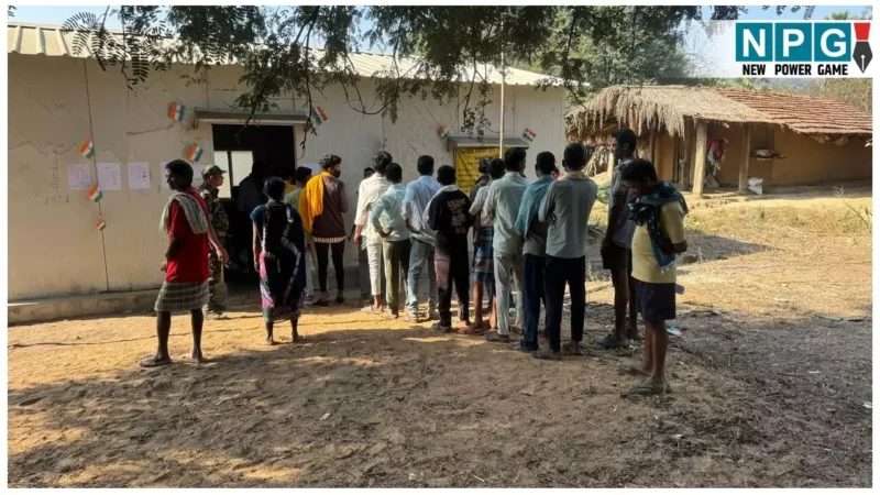 CG Panchayat Chunav 2025: आजादी क़े बाद पहली बार खूंखार नक्सली नेता हिड़मा के गांव पूवर्ती में हुई वोटिंग, Dy CM विजय शर्मा बोले…