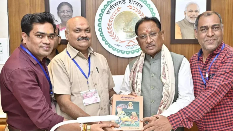 छत्तीसगढ़ श्रमजीवी पत्रकार संघ के प्रतिनिधिमंडल ने मुख्यमंत्री से की मुलाकात, पत्रकारों ने बजट में विशेष प्रावधान करने के लिए जताया आभार