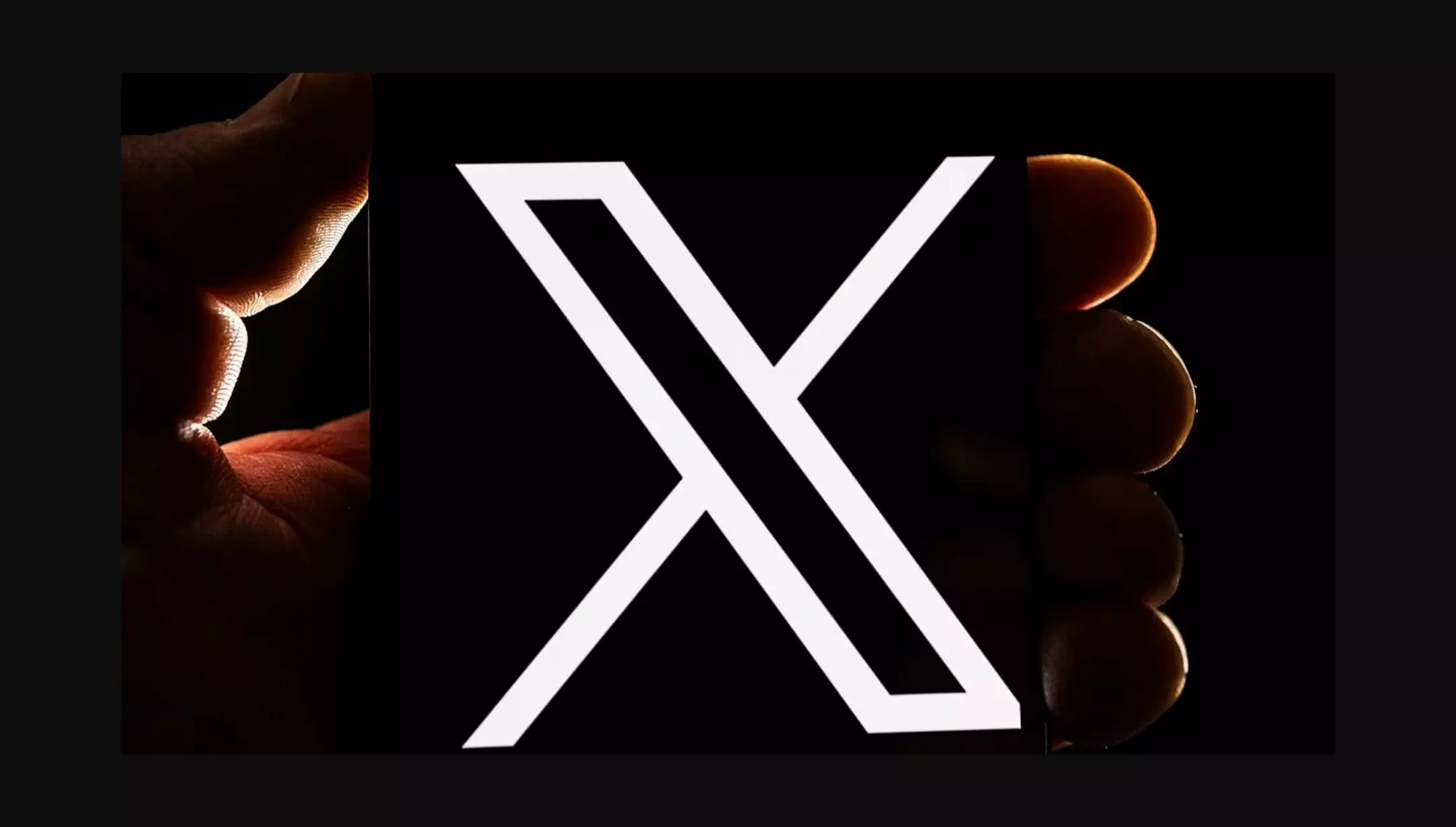 Twitter Down Worldwide: Twitter यूजर्स के लिए बुरी खबर! बार-बार हो रहा डाउन, वजह जानकर दंग रह जाएंगे