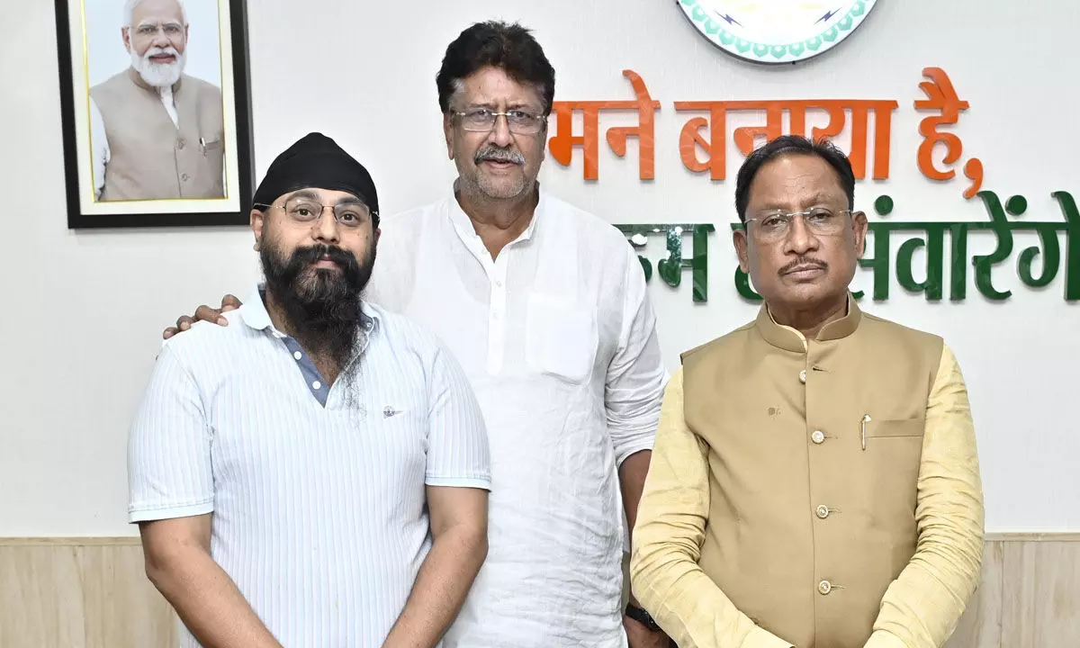 छत्तीसगढ़ सीमेंट ट्रांसपोर्ट एसोसिएशन के पदाधिकारियों ने मुख्यमंत्री से की मुलाकात…