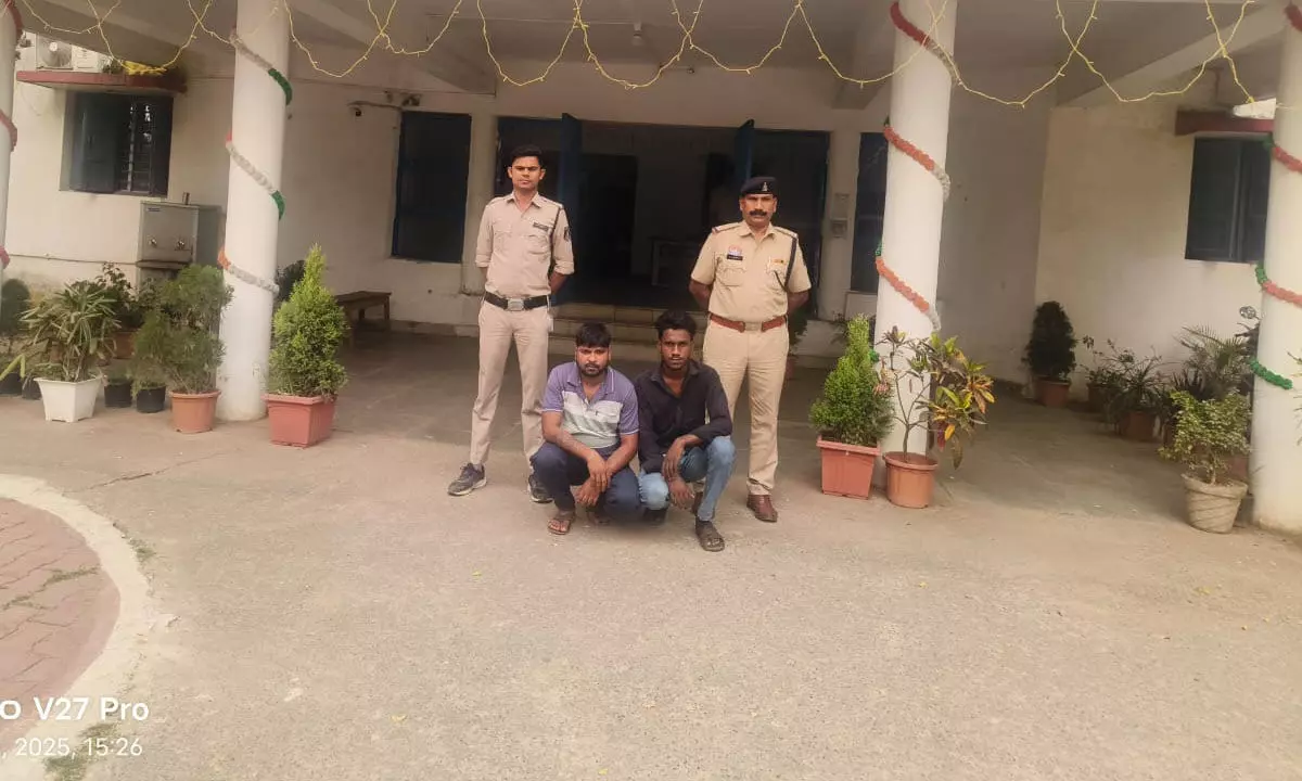 Raigarh News: 10वीं की परीक्षा में मुन्ना भाई' स्टाइल में ठगी, एग्जाम में साले को भेजा, जीजा-साला गिरफ्तार…