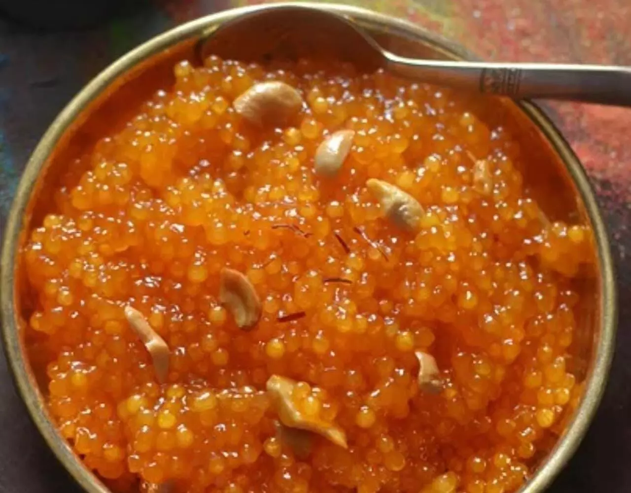 Sabudana Kesari Recipe: मिनटों में बनाइए स्वादिष्ट साबूदाना केसरी, भोग लगाएं, व्रत में भी खाएं…