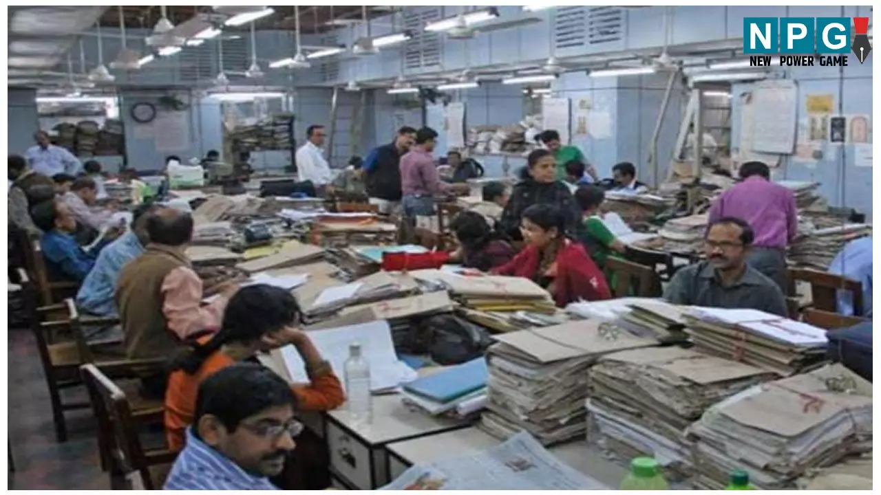 Govt Employee News: सरकारी कर्मचारियों के लिए गुड न्यूज़! जल्द मिलेगा प्रमोशन का तोहफा, CM ने किया ऐलान