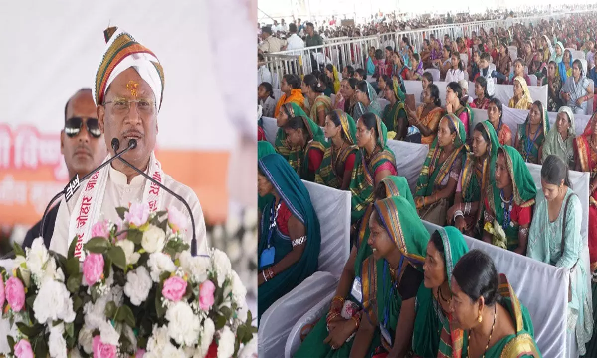 कंवर-पैकरा समाज की नवनिर्वाचित जनप्रतिनिधियों के सम्मान समारोह में शामिल हुए मुख्यमंत्री, धमतरी में कंवर समाज भवन के लिए 50 लाख रुपए की घोषणा