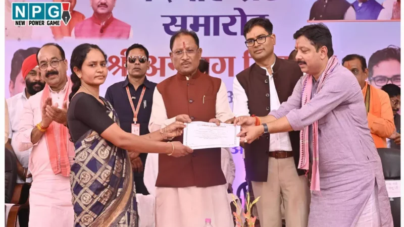 मुख्यमंत्री विष्णु देव छत्तीसगढ़ गृह निर्माण मंडल के अध्यक्ष अनुराग सिंहदेव के पदभार ग्रहण में हुए शामिल, 670 करोड़ रुपये की लागत की परियोजनाओं का किया लोकार्पण-शिलान्यास