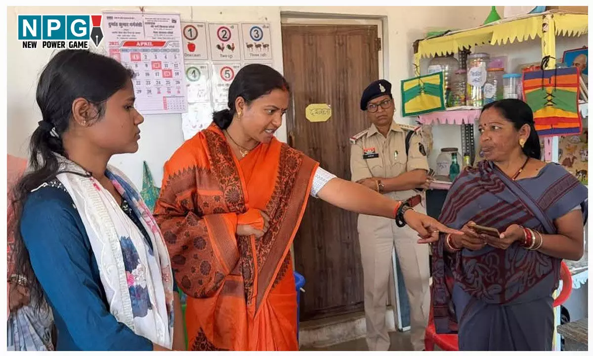 Chhattisgarh News: मंत्री लक्ष्मी राजवाड़े का दौरा, विभागीय कार्यो में लापरवाही पाए जाने पर भड़की, अधिकारी को निलंबित करने के निर्देश, पीओ और पर्यवेक्षक को नोटिस…